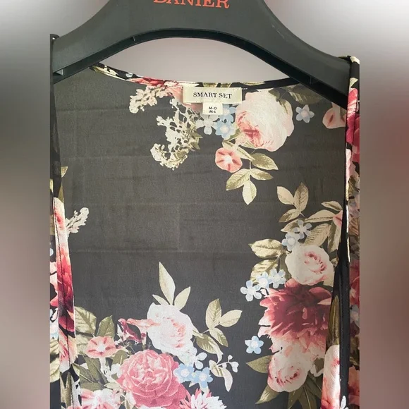 Smartset Cardigan/Cover-up - Picture 2 of 2